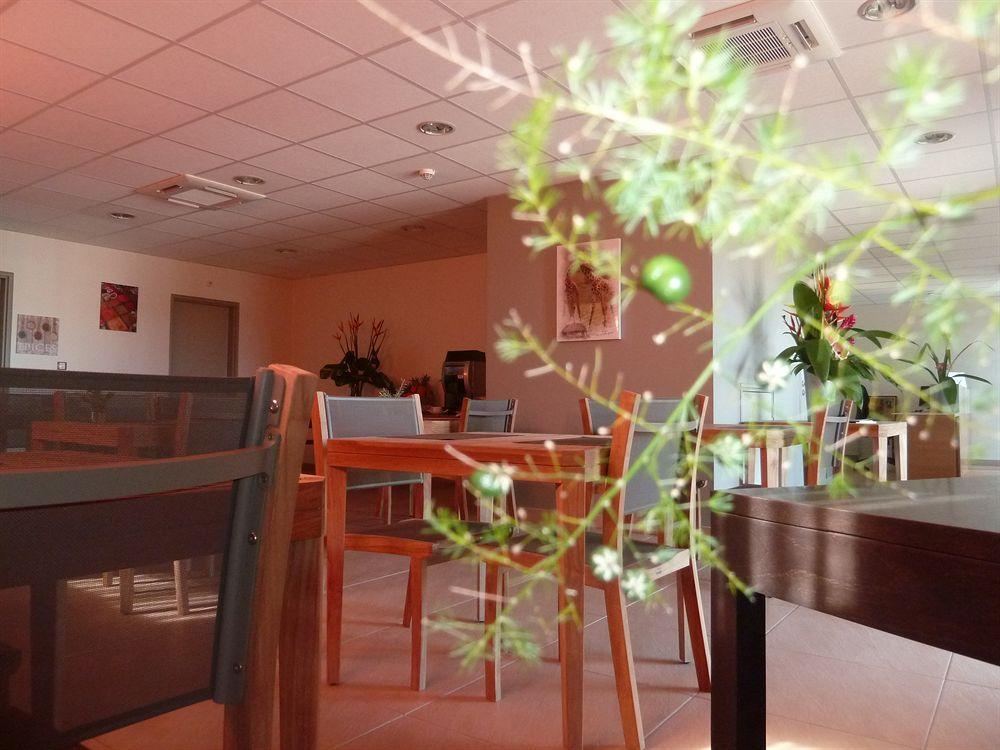 סן-ז'יל-לה-באן Tama Hotel מראה חיצוני תמונה