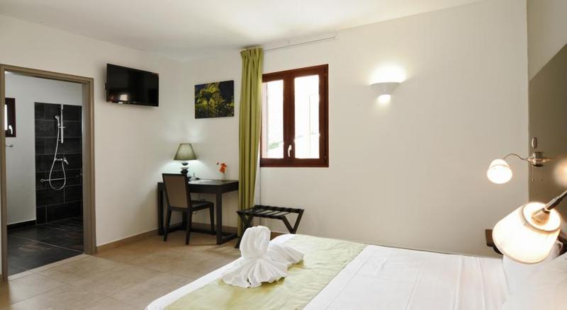 סן-ז'יל-לה-באן Tama Hotel מראה חיצוני תמונה